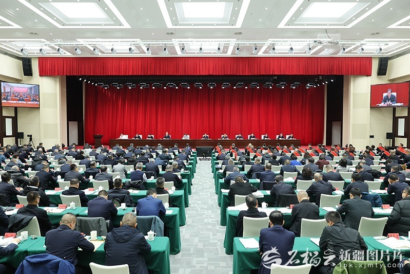 自治区驻村工作会议召开